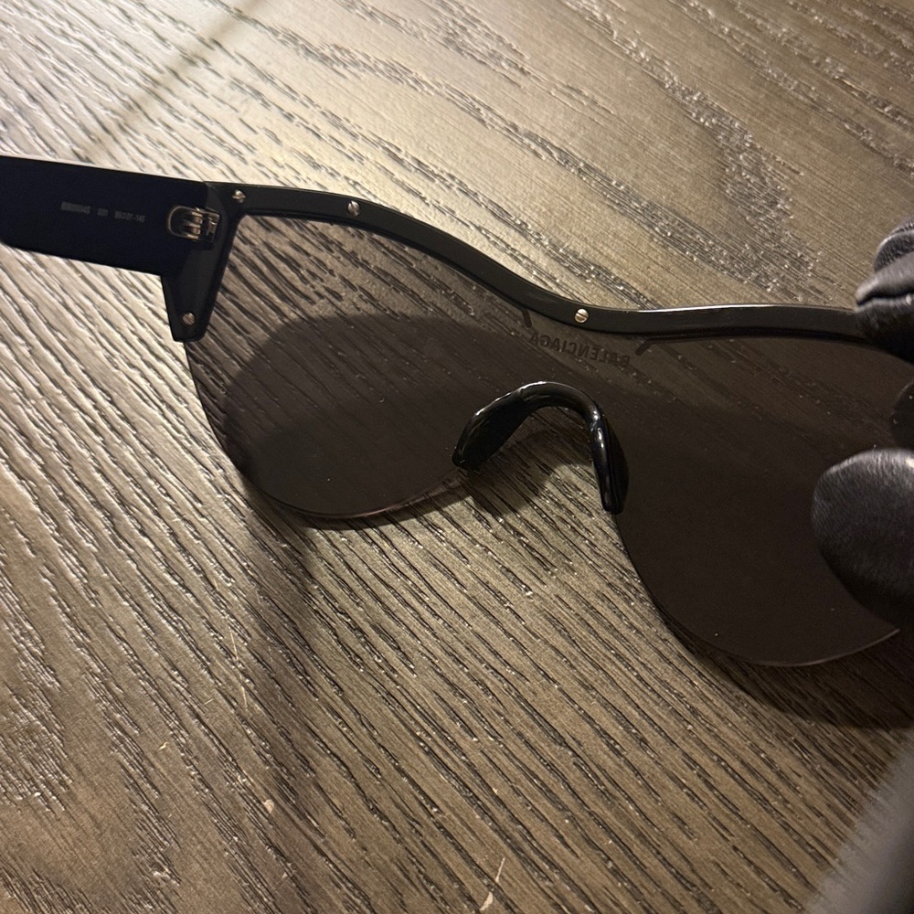 Balenciaga BB0004S 001 99MM Black Sunglasses - Unisex - Picture 10 of 10